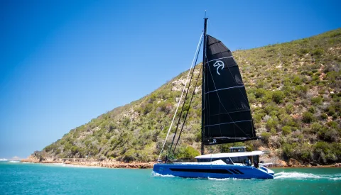 Knysna 550 sailing