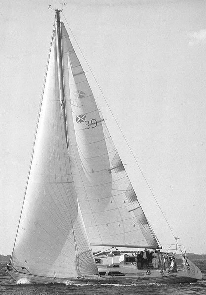 MAXI 39 - Photo