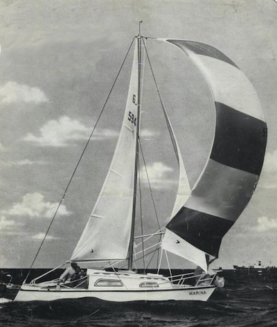 MARINA - Photo