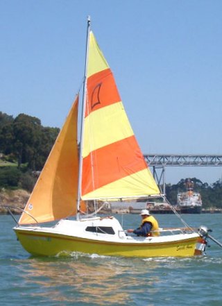 WEST WIGHT POTTER 15