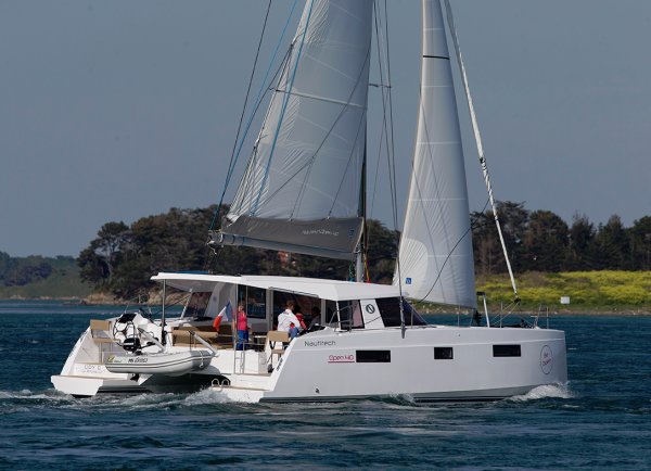NAUTITECH 40 OPEN - Photo
