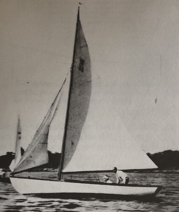 PEQUOT-BLACK ROCK OD (INDIAN) - Photo