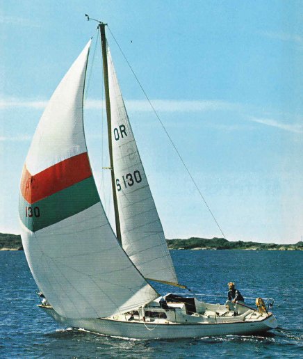 MISTRESS 32 (HALLBERG-RASSY) - Photo