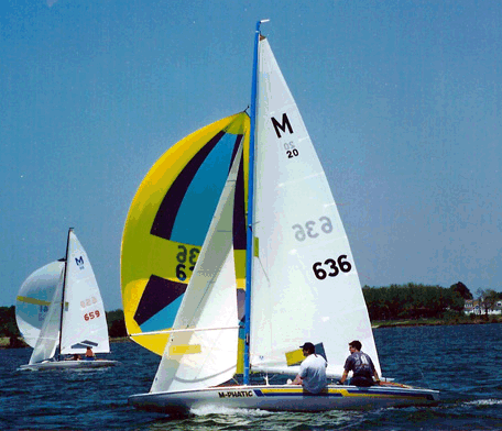M-20 SCOW - Photo