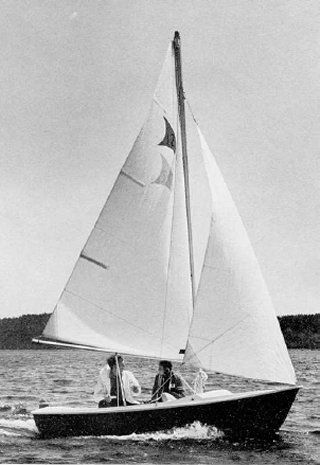 PACESHIP P 12 (OAK ISLAND 12) - Photo