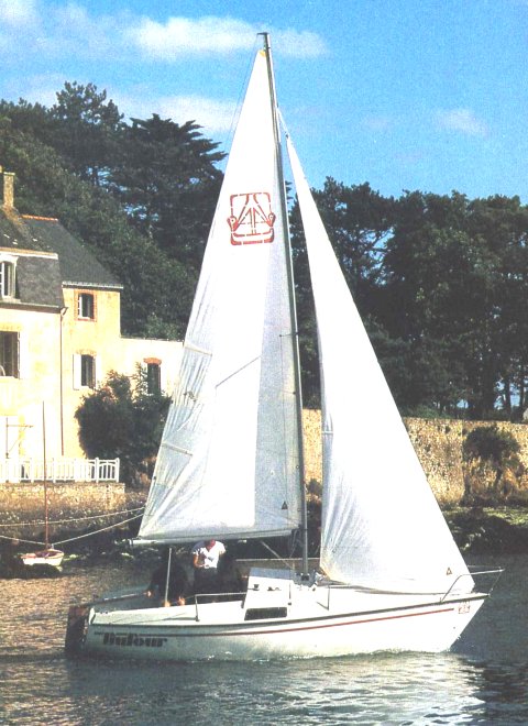 DUFOUR T6 - Photo