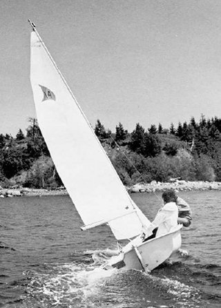 PACESHIP P 14 - Photo