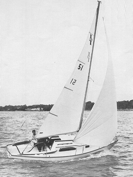 IRWIN 24 - Photo