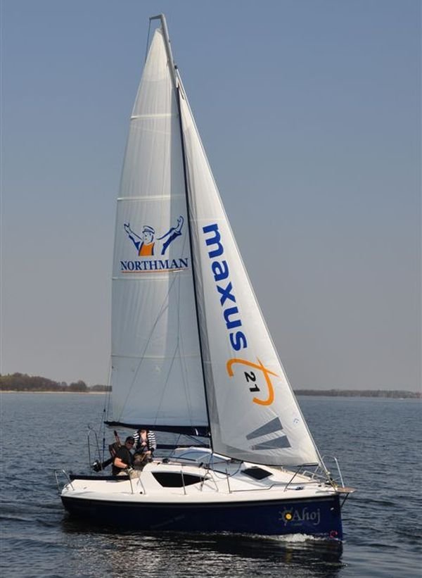 MAXUS 21 - Photo