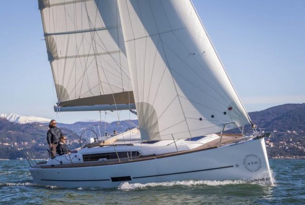 DUFOUR 310 GRAND LARGE - Photo