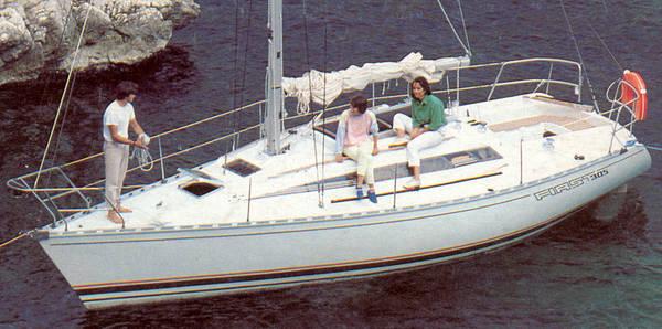 FIRST 305 (BENETEAU) - Photo