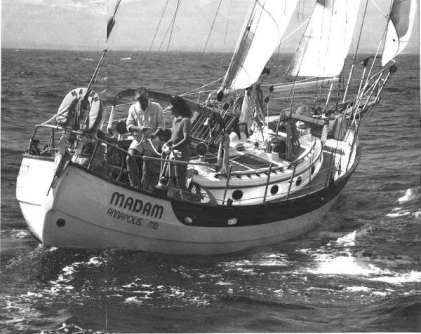 HANS CHRISTIAN 38 MKII - Photo