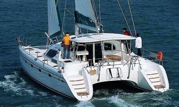 PRIVILEGE 435 - Photo