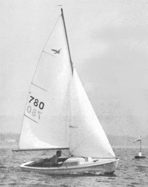 FALCON 16 (MCVAY) - Photo