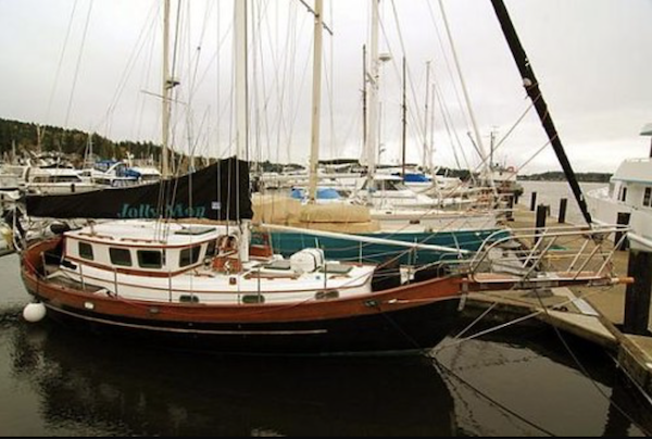 HANS CHRISTIAN 39 PILOTHOUSE - Photo