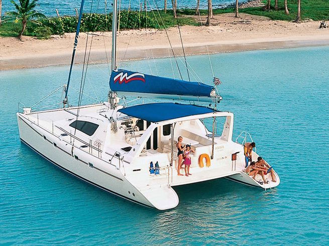 MOORINGS 4700 - Photo