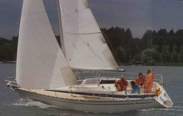 BAVARIA 300