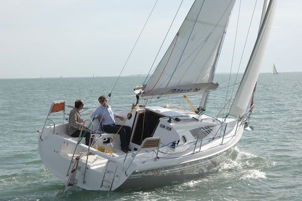 MAXUS 28 (CB) - Photo