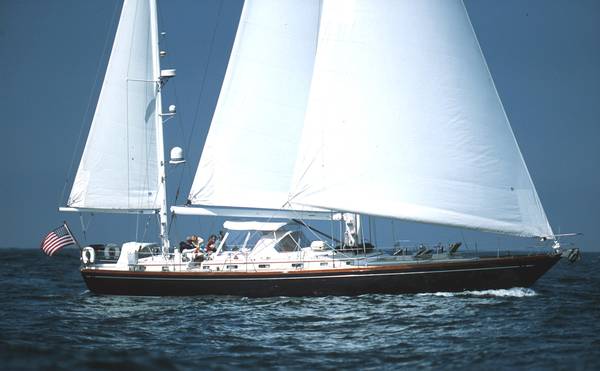 LITTLE HARBOR 63 - Photo