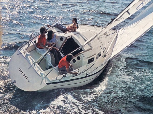 RANGER 28 - Photo