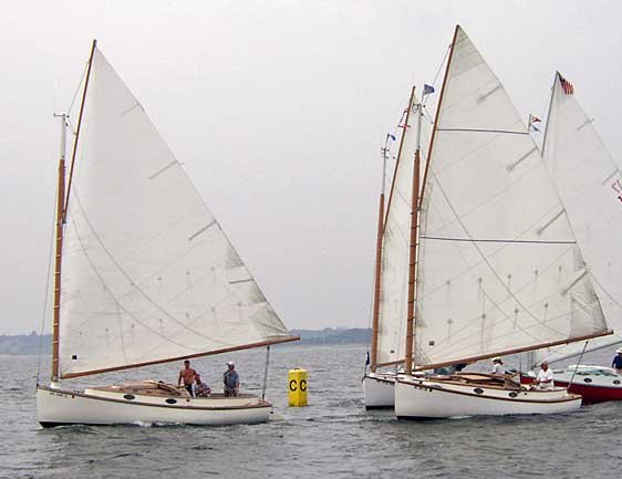 MARSHALL 22 CAT - Photo