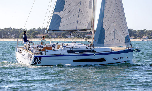 DUFOUR 37 - Photo