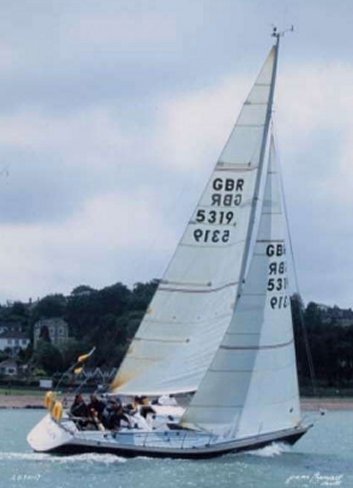 HUNTER 32 (JONES) - Photo