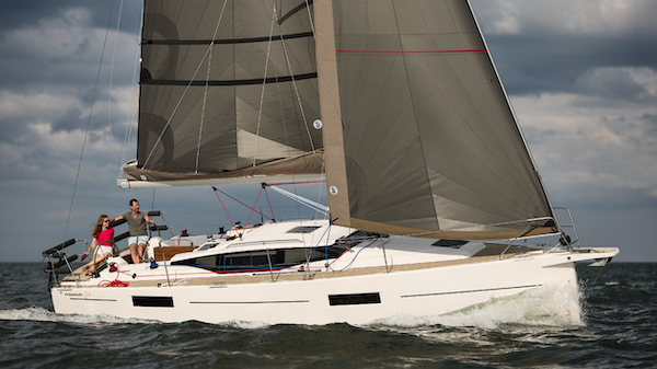 MAXUS 35 - Photo