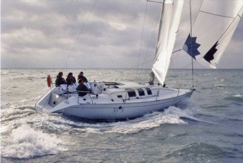 FIRST 35S5 (BENETEAU) - Photo