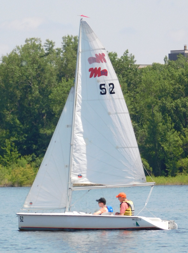 MARTIN 16 - Photo