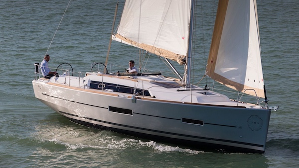 DUFOUR 382 GRAND LARGE - Photo