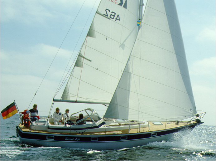 HALLBERG-RASSY 352 - Photo