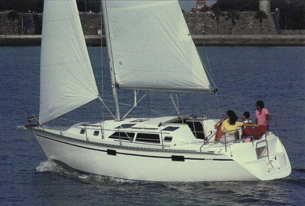 HUNTER 33.5 - Photo