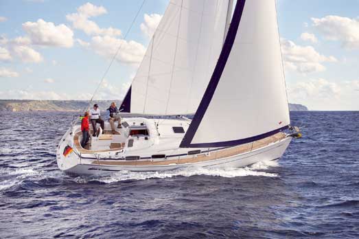 BAVARIA 37 CRUISER (2005-2007)