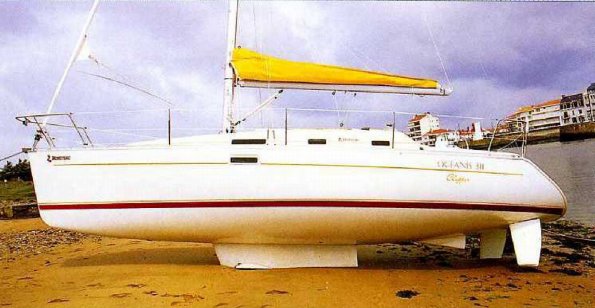 OCEANIS 311 LKTR (BENETEAU) - Photo