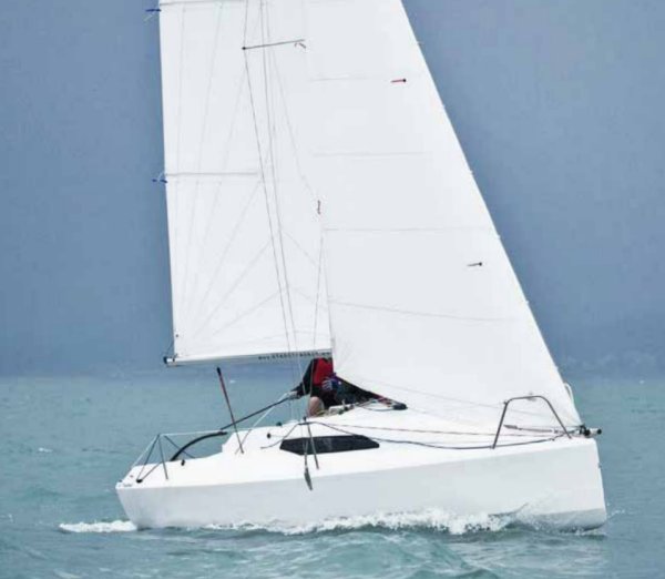 FAREAST 18R - Photo