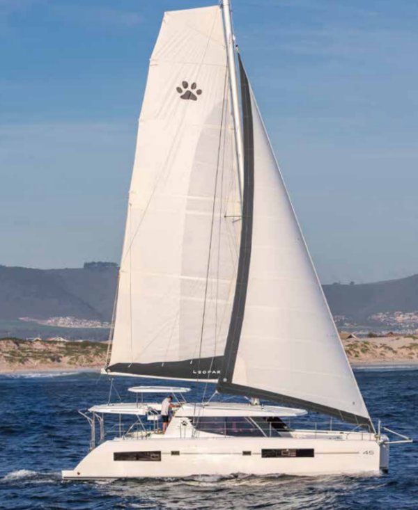 LEOPARD 45 - Photo
