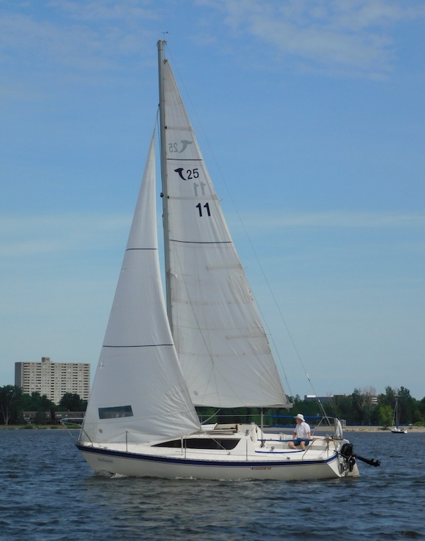 TANZER 25