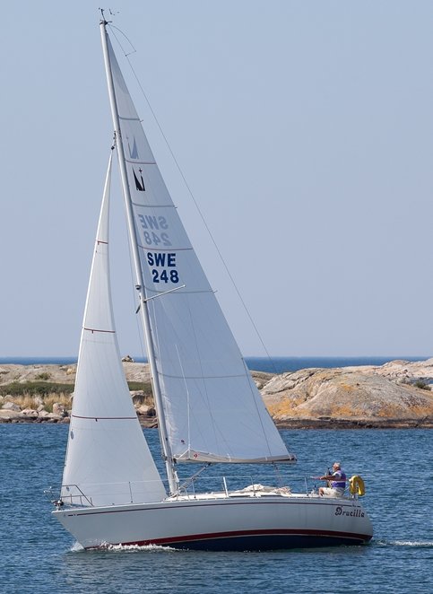 NOVA 33 (ALBIN) - Photo