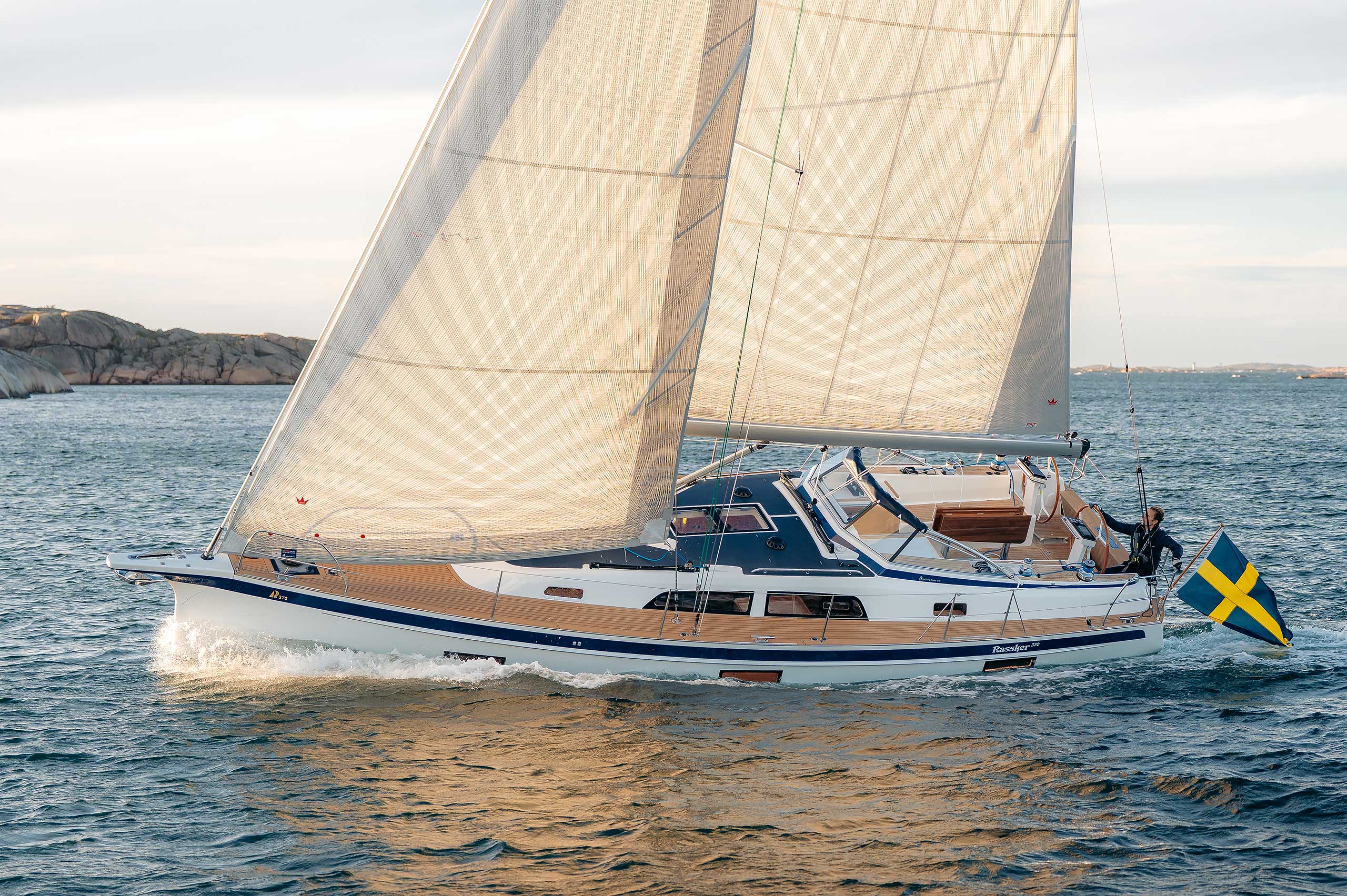 Hallberg-Rassy 370 - User-uploaded