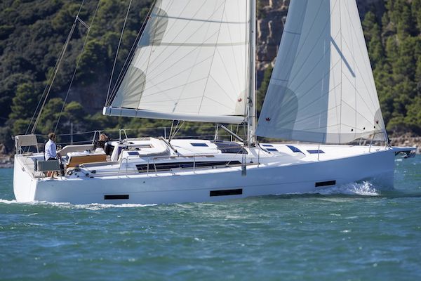 DUFOUR 430 GRAND LARGE - Photo