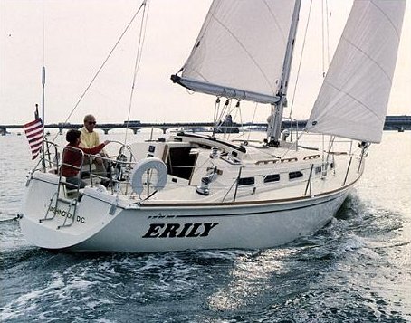 PEARSON 38 - Photo