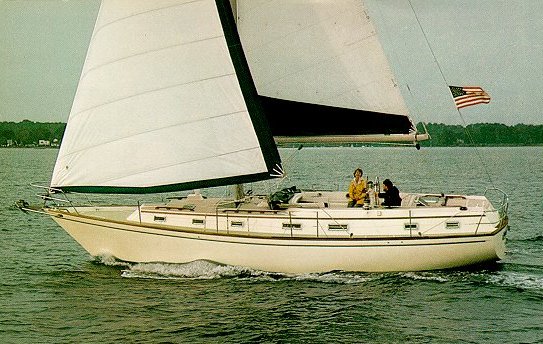 PEARSON 385 - Photo