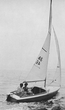 HAWK 16 (PEARSON) - Photo