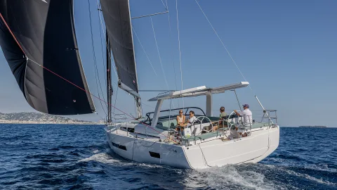 Hanse 461 sailing