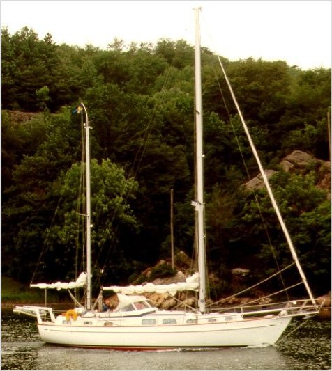 HALLBERG-RASSY 41 - Photo