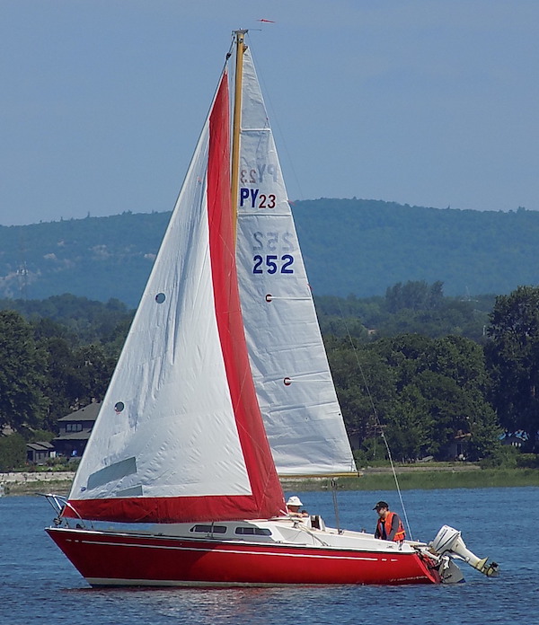 PY 23 (PACESHIP) - Photo