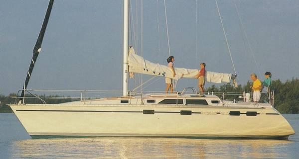 HUNTER 37.5 LEGEND - Photo
