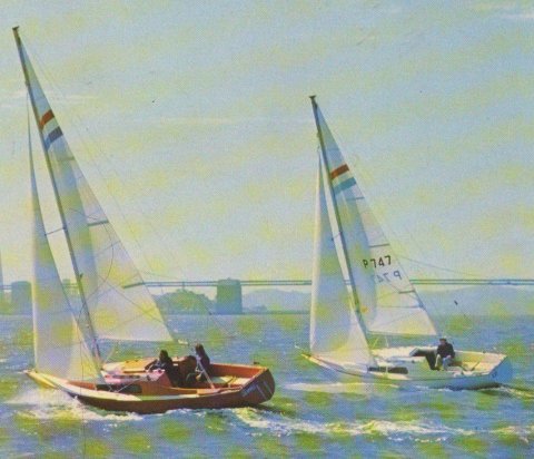 BAHAMA 25 (CAPE FOULWEATHER)