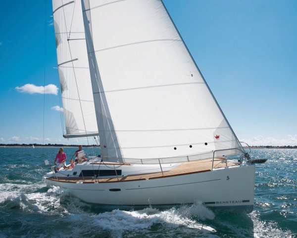 OCEANIS 37 (BENETEAU) - Photo